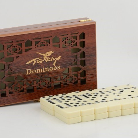 Ahşap Kutulu Domino Oyunu 