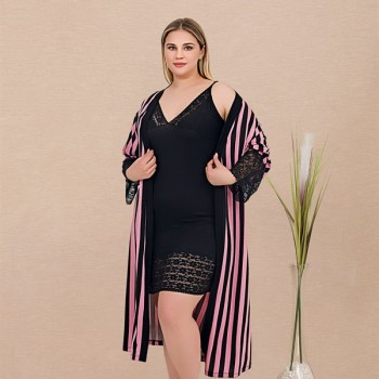 Arias Closet Büyük Beden Çizgi Desenli Dantel İşlemeli 2'Li Viskon Siyah Gecelik Sabahlık Takımı