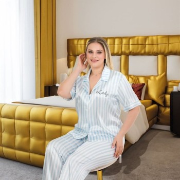 Arias Closet Büyük Beden Şık Tasarım Mavi Çizgili Düğmeli Kısa Kol Lüx Saten Pijama Takımı