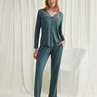 Arias Closet Yakası Omzu Ve Paçası Dantelli Boydan Düğmeli Pijama Takımı