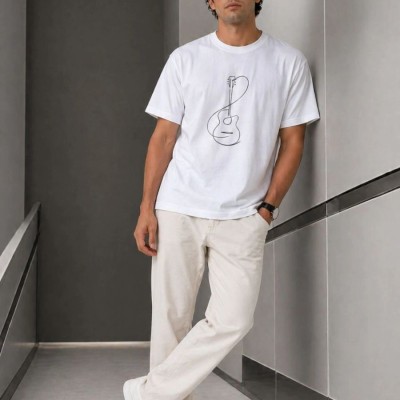 Erkek Minimal Gitar Baskılı Tişört T-Shirt Yazlık Kısa Kol Bisiklet Yaka T-Shirt - Beyaz