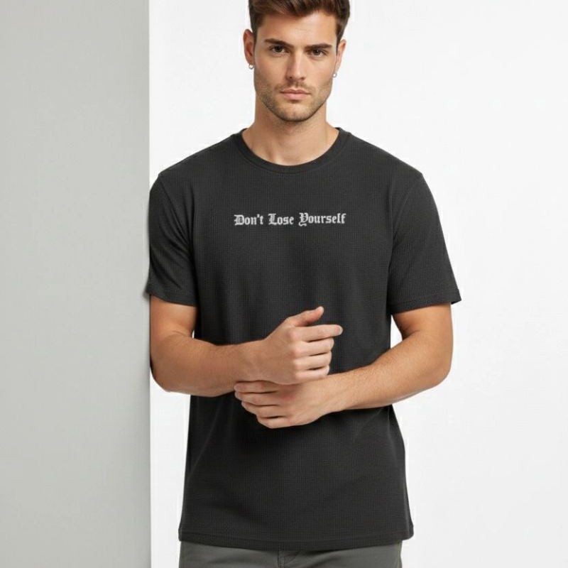 Erkek Wafıl Kumaş Tişört Regular Kalıp Bisiklet Yaka Baskılı T-Shirt - Siyah