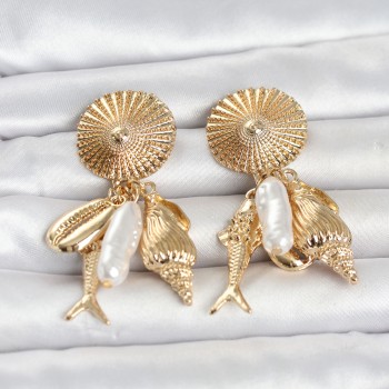 Gold Renk Deniz Temalı Vintage Kadın Küpe