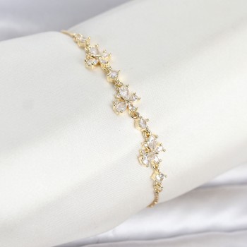 Gold Renk Pirinç Kelebek Model Asansörlü Model Kadın Bileklik