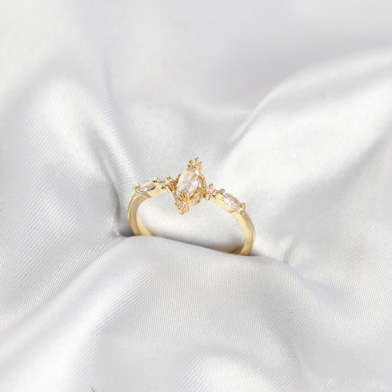 Gold Renk Vintage Model Zirkon Taşlı Yüzük