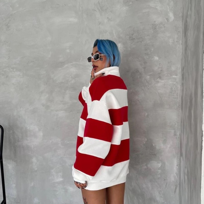Kadın 3 İplik Pamuklu Parçalı Yakalı SweatShirt - Kırmızı