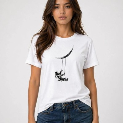 Kadın Astronot Ay Temalı Tişört Kısa Kol Yazlık Bisiklet Yaka T-Shirt - Beyaz