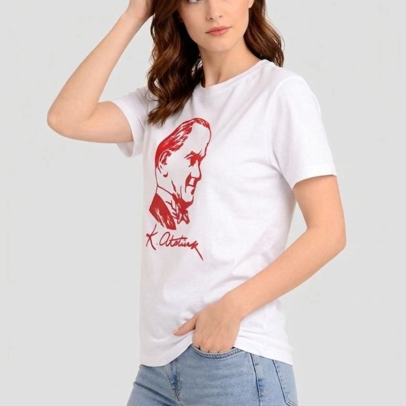 Kadın Atatürk Baskılı Tişört Kısa Kollu Bisiklet Yaka T-Shirt - Beyaz