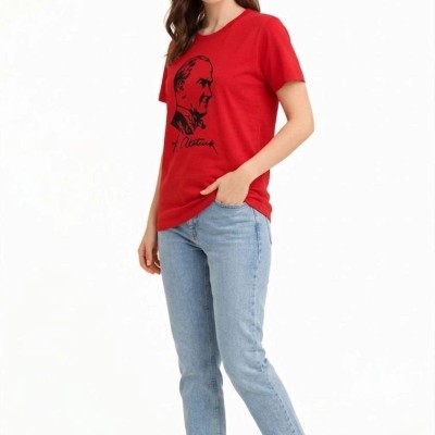 Kadın Atatürk Baskılı Tişört Kısa Kollu Bisiklet Yaka T-Shirt - Kırmızı
