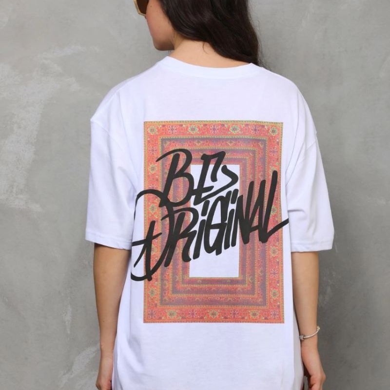 Kadın Baskılı T-Shirt Kısa Kol Bisiklet Yaka Oversize Rahat Kalıp Tişört - Beyaz