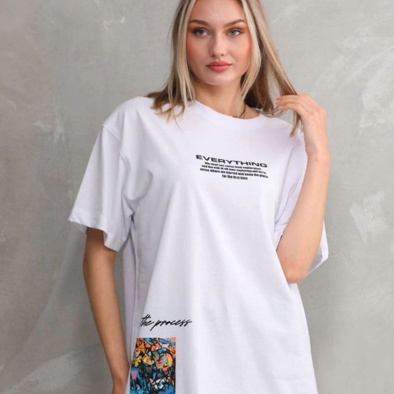 kadın Bisiklet Yaka Baskılı Oversize T-Shirt - Beyaz