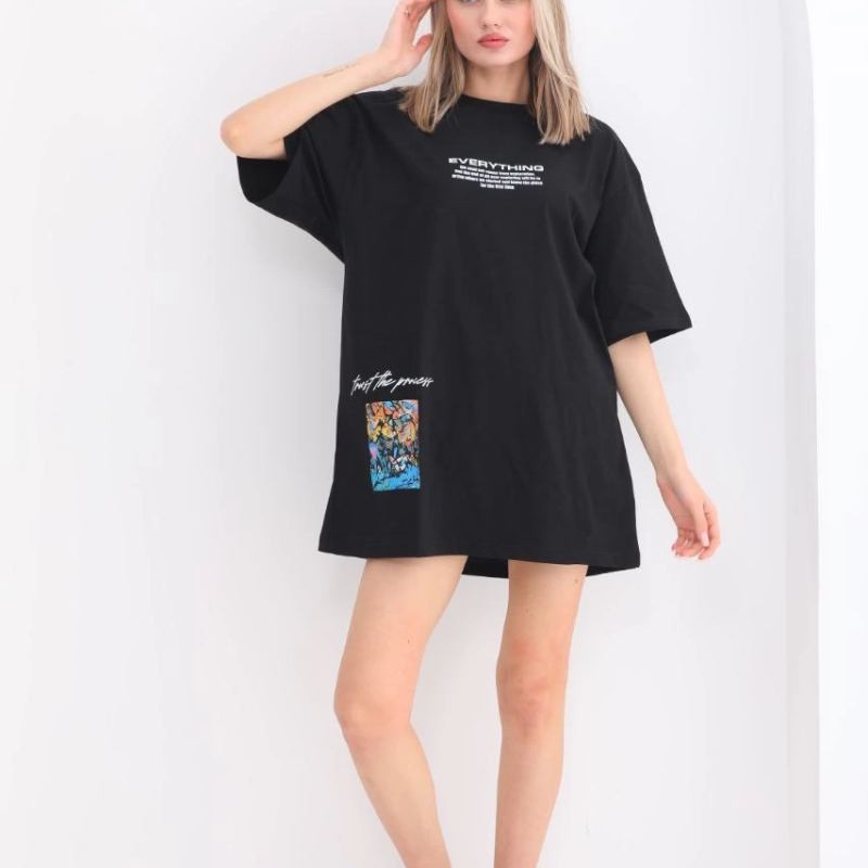 kadın  Bisiklet Yaka Baskılı Oversize T-Shirt - Siyah