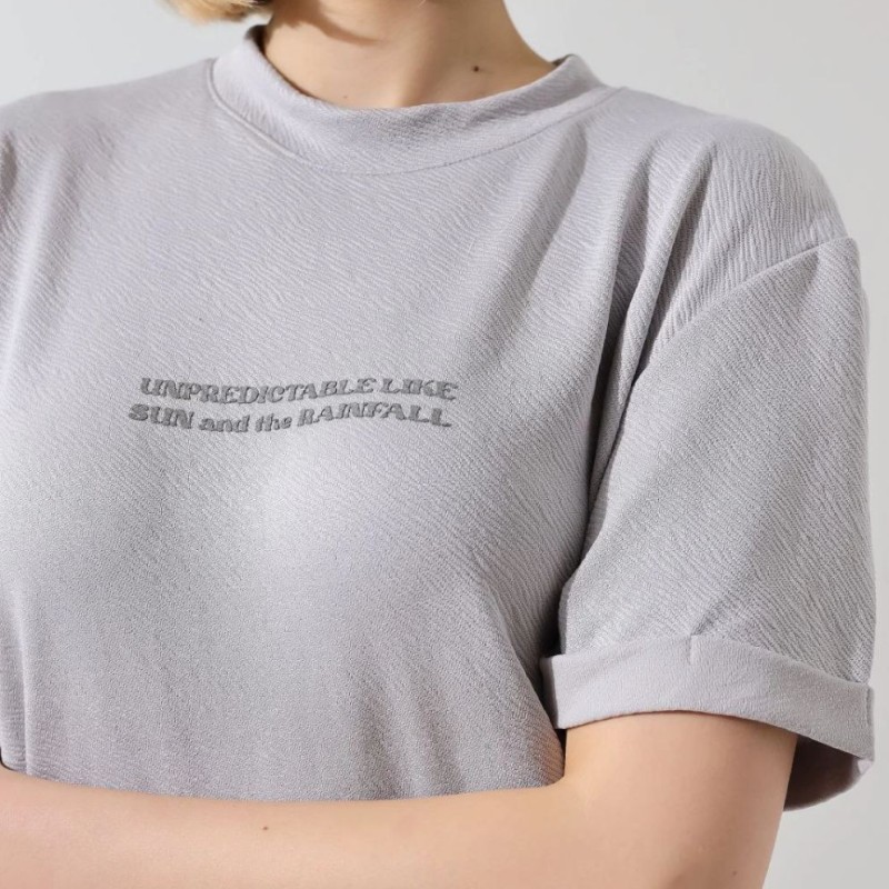 Kadın Bisiklet Yaka Baskılı Slim Fit T-Shirt - Boyalı Gri