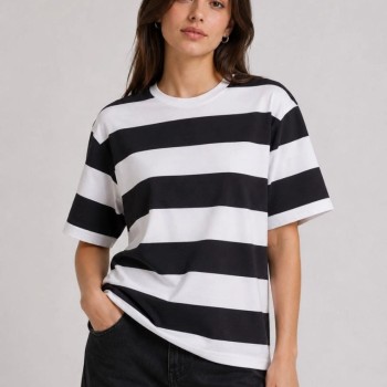 Kadın Çizgili Oversize Tişört Bisiklet Yaka Kısa Kol Yazlık T-Shirt - Siyah