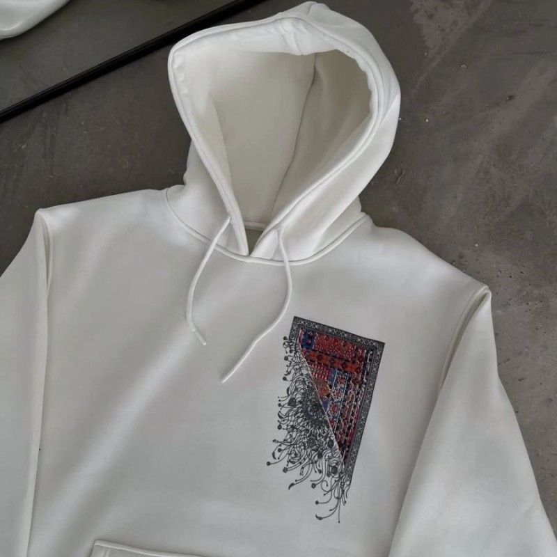 Kadın Kapüşonlu Kanguru Cepli Sweatshirt 3 İplik Pamuklu Baskılı Hoodie - Beyaz
