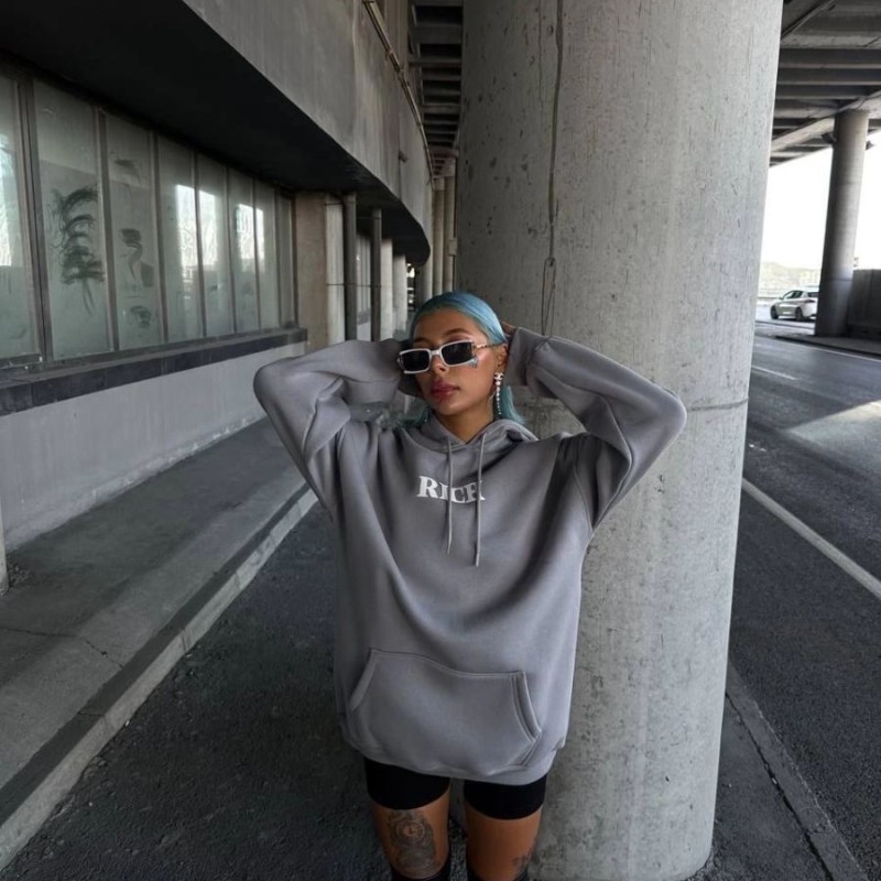 Kadın Kapüşonlu Kanguru Cepli Sweatshirt 3 İplik Pamuklu Baskılı Hoodie - Gri