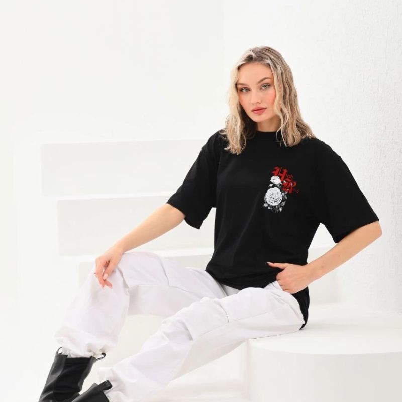 Kadın Kısa Kol Yazlık Tişört Bisiklet Yaka Baskılı Oversize T-Shirt - Siyah