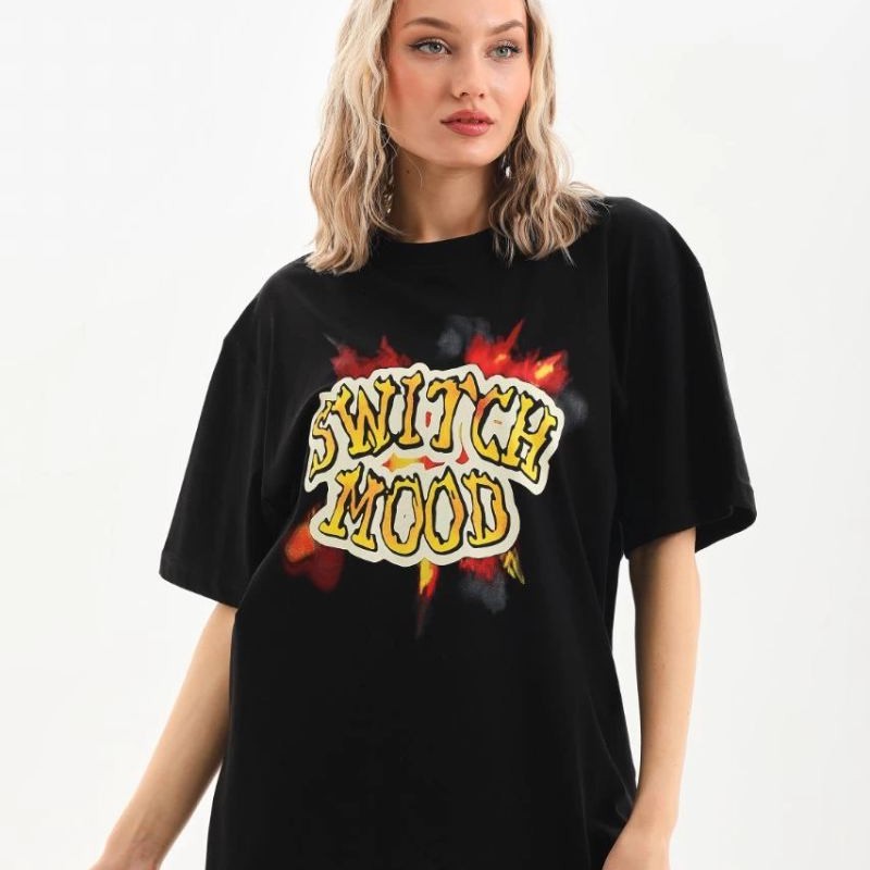 Kadın Kısa Kol Yazlık Tişört Bisiklet Yaka Ejderha Baskılı T-Shirt - Siyah