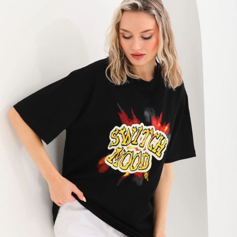 Kadın Kısa Kol Yazlık Tişört Bisiklet Yaka Ejderha Baskılı T-Shirt - Siyah