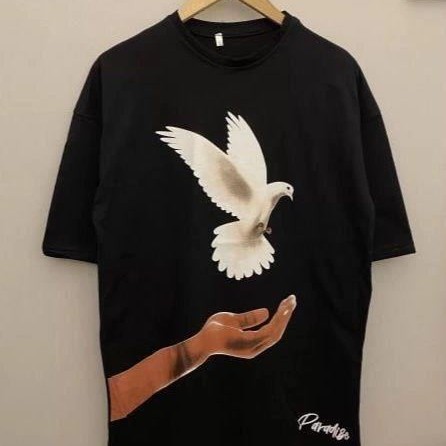 Kadın Kısa Kol Yazlık Tişört Bisiklet Yaka Uzi Güvercin Baskılı T-Shirt - Siyah