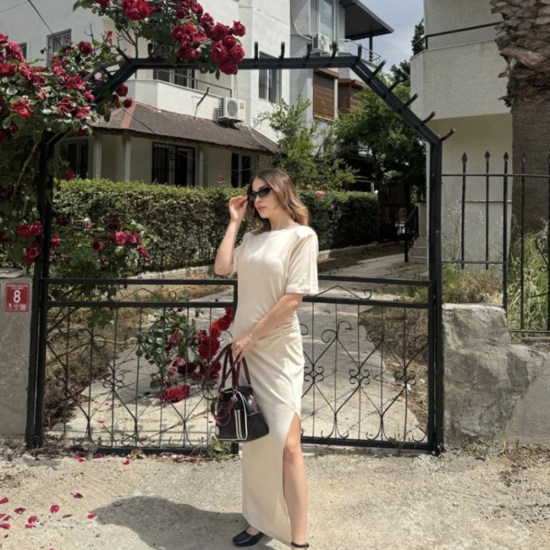 Kadın Kısa Kollu Uzun Yandan Yırtmaçlı Elbise - Bej