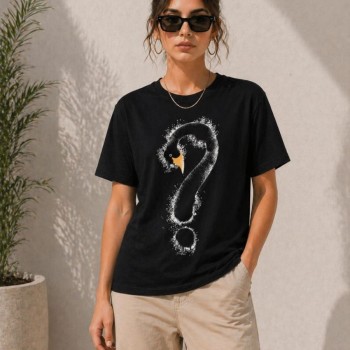 Kadın Kuğu Figürlü Soru İşareti Baskılı Tişört Kısa Kol T-Shirt - Siyah