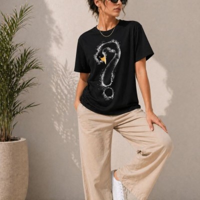 Kadın Kuğu Figürlü Soru İşareti Baskılı Tişört Kısa Kol T-Shirt - Siyah