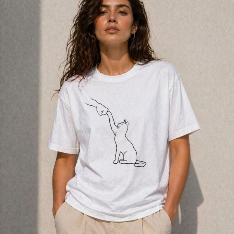 Kadın Minimal Kedi Çizim Baskılı Tişört Kısa Kol Yazlık T-Shirt - Beyaz