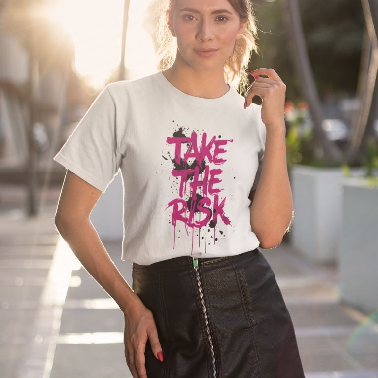 KADIN Özel Baskılı Modern Fit %100 Pamuk Bisiklet Yaka T-Shirt