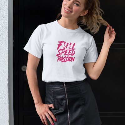 Kadın Özel Baskılı Modern Fit %100 Pamuk Bisiklet Yaka T-Shirt