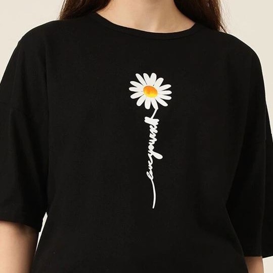 Kadın Papatya Baskılı T-Shirt Kısa Kol Bisiklet Yaka Oversize  Tişört - Siyah