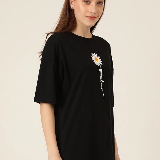 Kadın Papatya Baskılı T-Shirt Kısa Kol Bisiklet Yaka Oversize  Tişört - Siyah