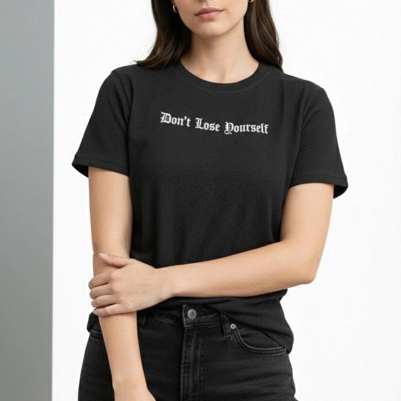 Kadın Wafıl Kumaş Tişört Regular Kalıp Bisiklet Yaka Baskılı T-Shirt - Siyah