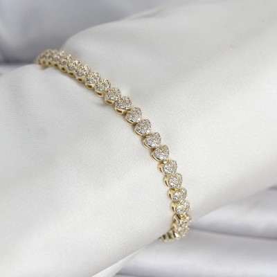 Pirinç Gold Renk Kalp Model Sıralı Zirkon Taşlı Kadın Bileklik