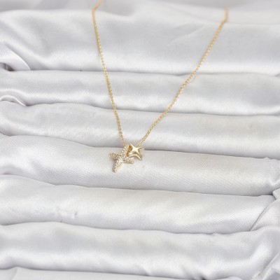 Pirinç Gold Renk Minimal Kutup Yıldızı Model Kadın Kolye