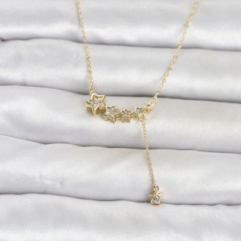 Pirinç Gold Renk Minimal Sallantılı Yıldız Model Kadın Kolye