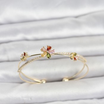 Pirinç Gold Renk Renkli Çiçek Model Kadın Bileklik