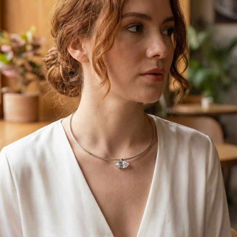 Pirinç Gümüş Renk Choker Model Zirkon Taşlı Kadın Kolye