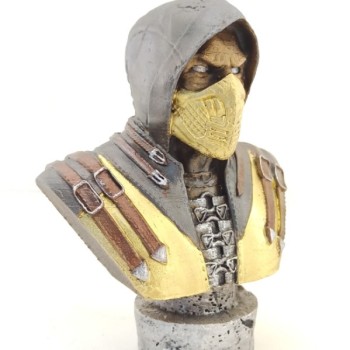 Polyester Scorpion Büst Küçük Boy